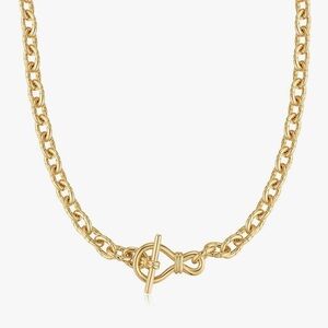 NEW 18K gold-plated chain with a delicate square and T-shaped buckle